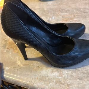 NWOT Nine West Rewindo Black size 8 lug sole heels
